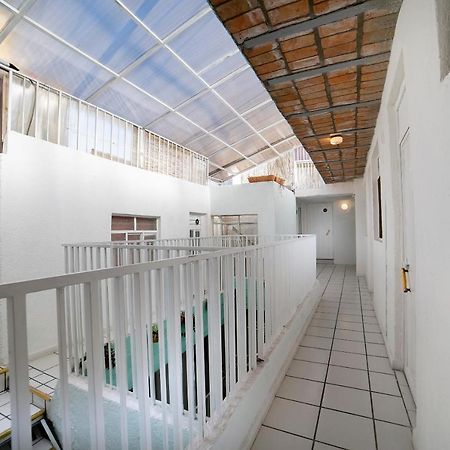 Oyo Hotel Jardin Carpio Aguascalientes Bagian luar foto